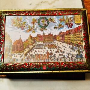 Vintage E Otto Schmidt gingerbread tin year 2000